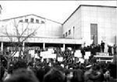 Demostratat e shqiptarve për liri në Jugosllavi - Faqe 2 Pamje-nga-demonstrata-ne-prishtine