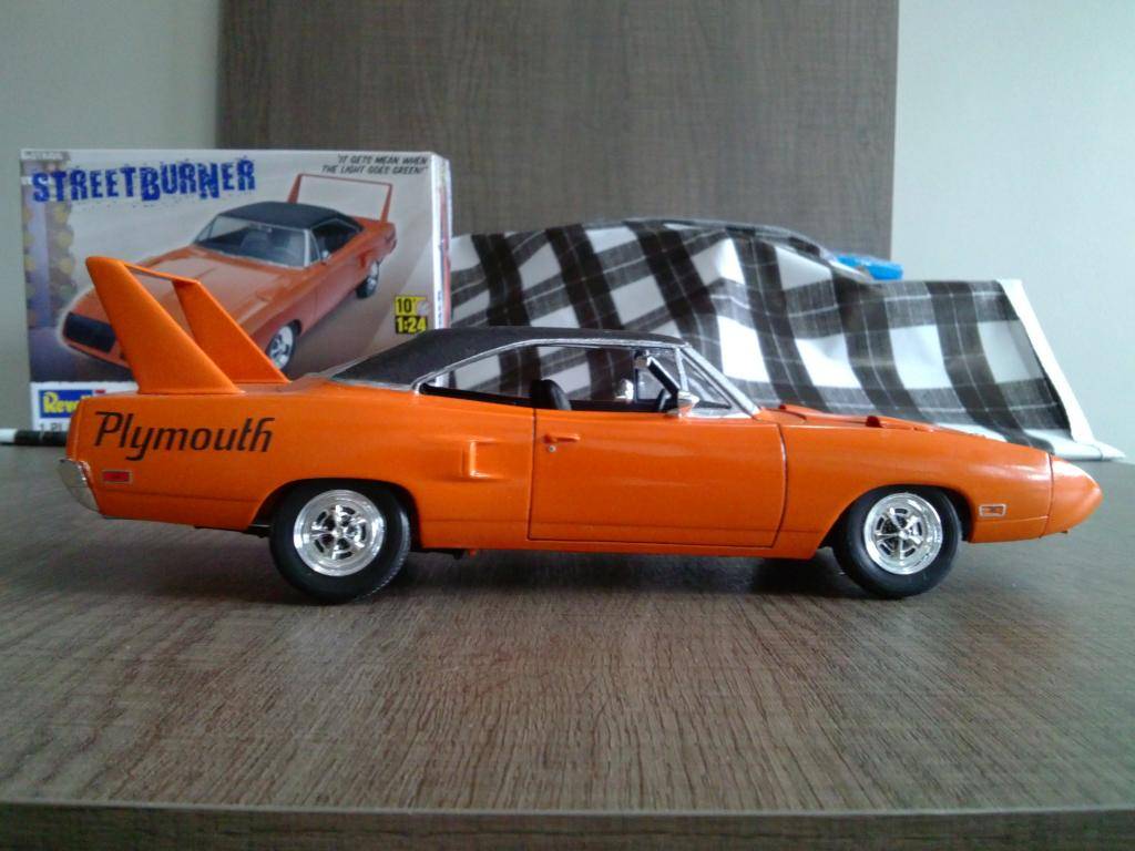 1° Projeto Plymouth Superbird 1970 Revell - Página 2 CAM01619_zps5cddc522