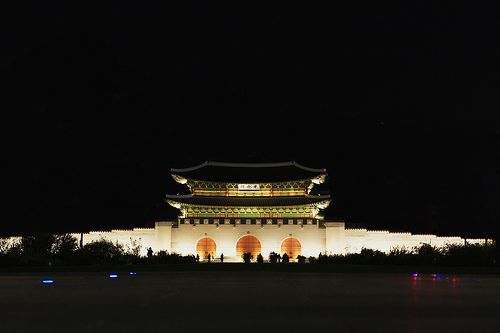 Дворецът "Чханггьонггунг" 6940971271_811e535774