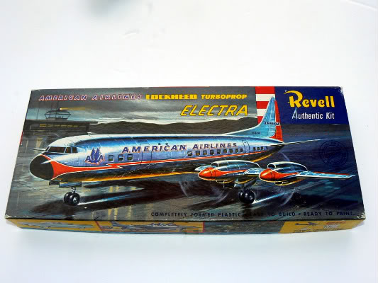 [Revell] (1/115) ème Lockheed " Electra" RevellElectra