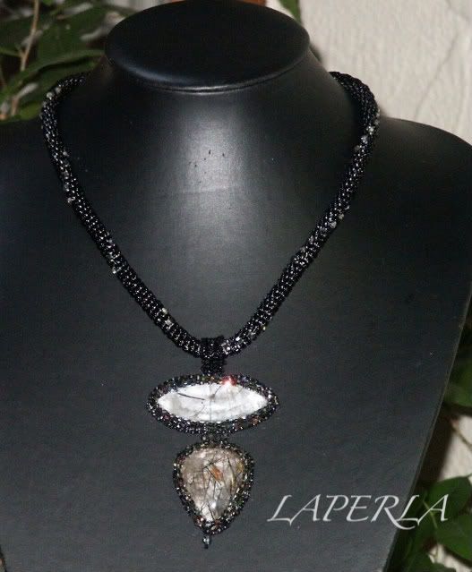 Mon collier en quartz tourmaline KwartsTourmalin-1