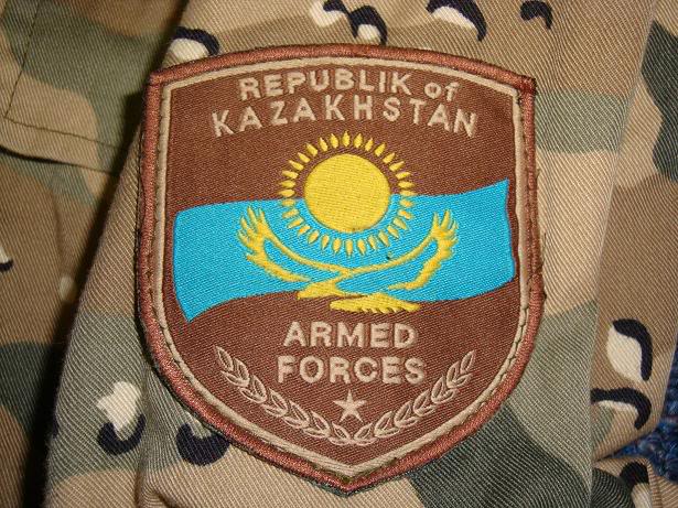 KAZAKHSTAN "desert" camouflage uniform (worn in Iraq) KAZAKHSTAN20101d