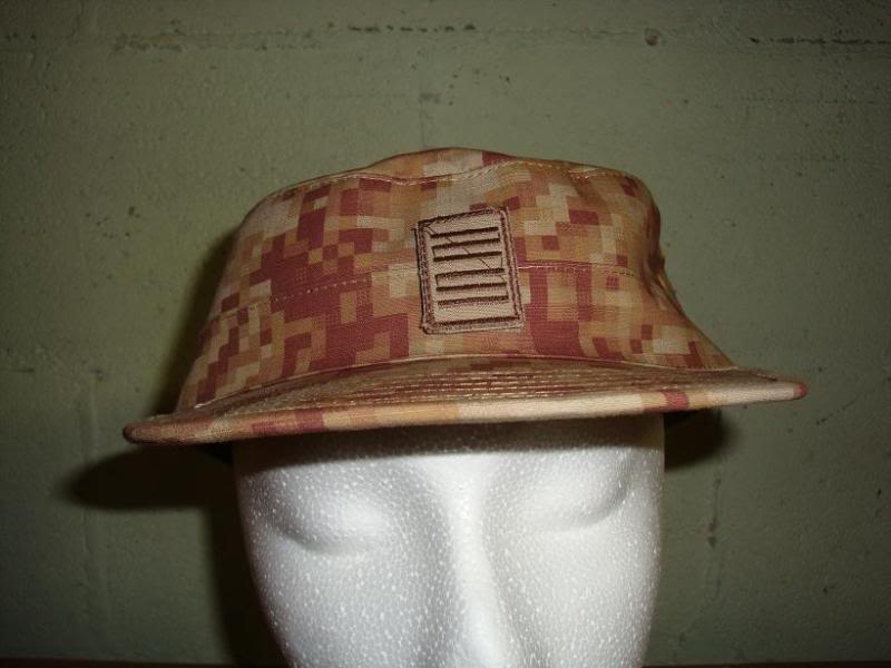 DESERT digital camouflage uniform PERUDESERTHAT1A
