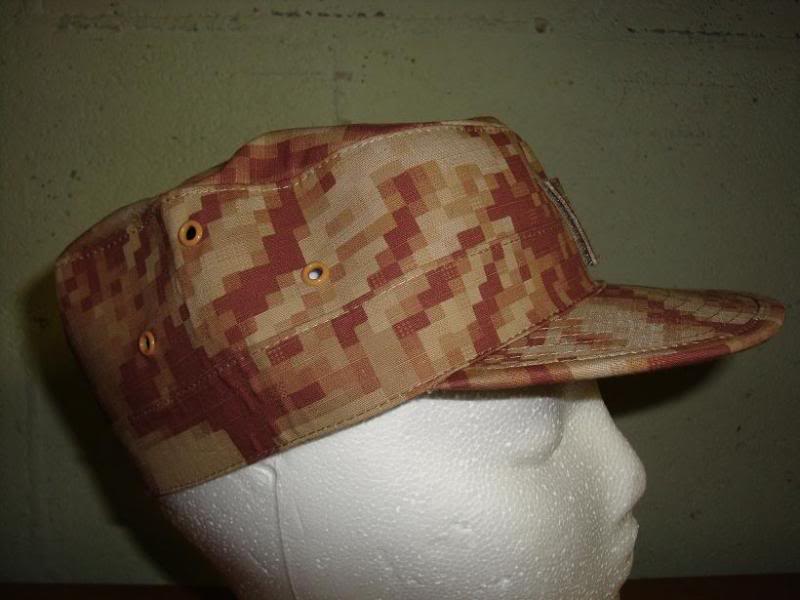 DESERT digital camouflage uniform PERUDESERTHAT1B