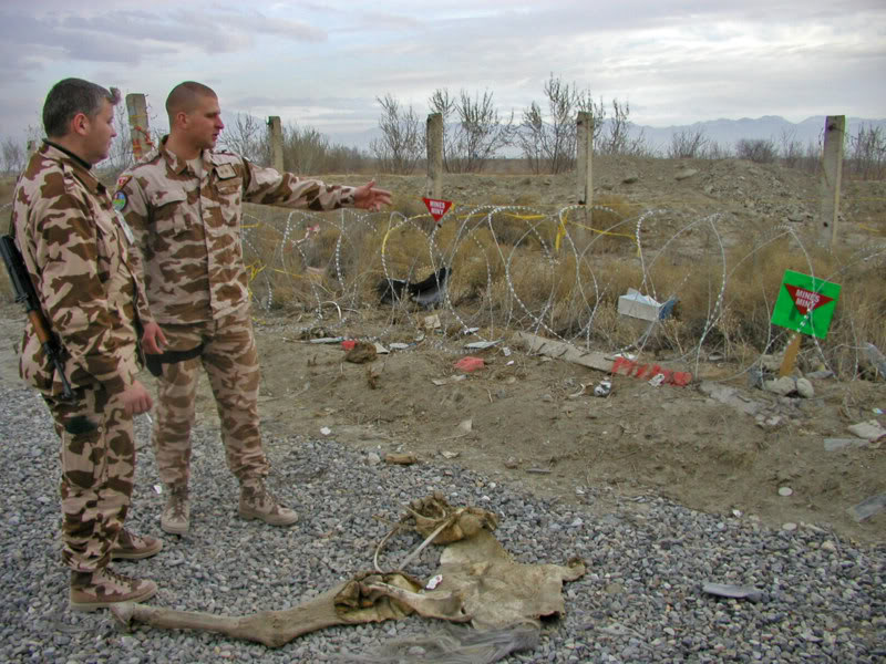 SLOVAKIA military photos (REFERENCE) Acd_sized