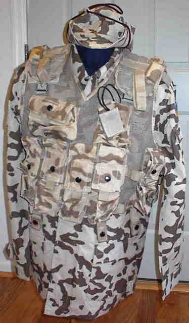 Desert uniforms used in Iraq (originally posted by bullseye) Aukrvest