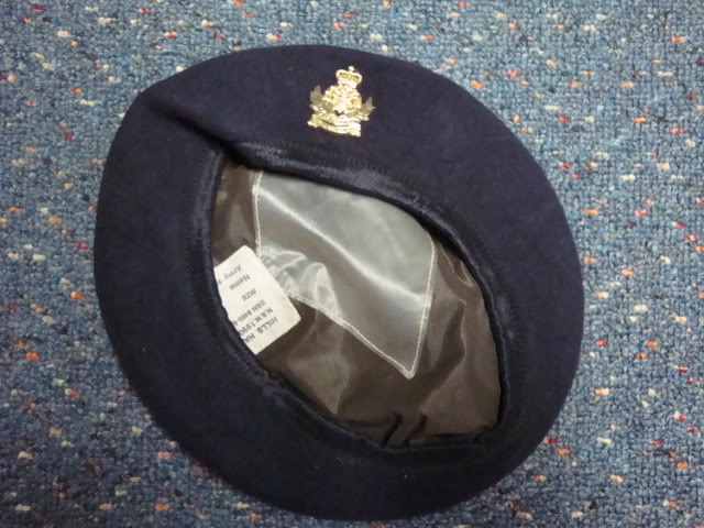 COMMANDO uniforms & beret Australianintberet1a