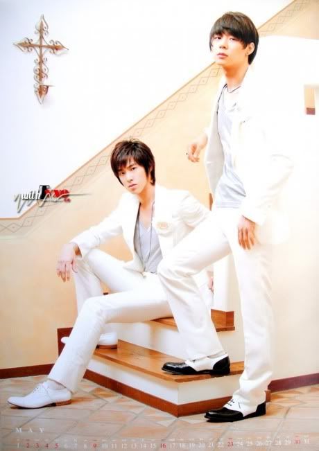 CALENDARIO 2010 RSEXY Tohoshinki-calendario-2010-42