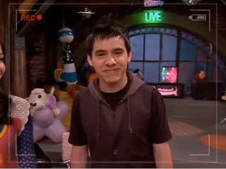 David on iCarly - vid Captures - Page 2 Carsc3