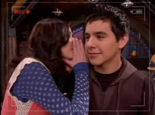 David on iCarly - vid Captures - Page 2 Carsc8