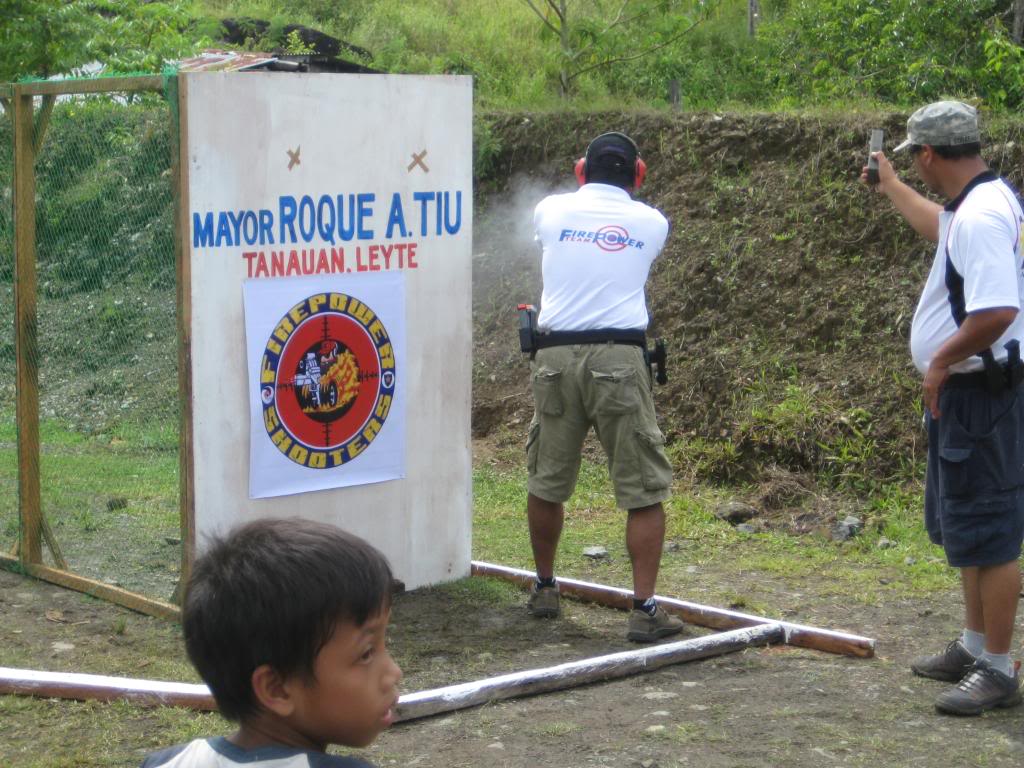 tanauan, leyte, phillipines..BANG BANG BANG! Assrted372