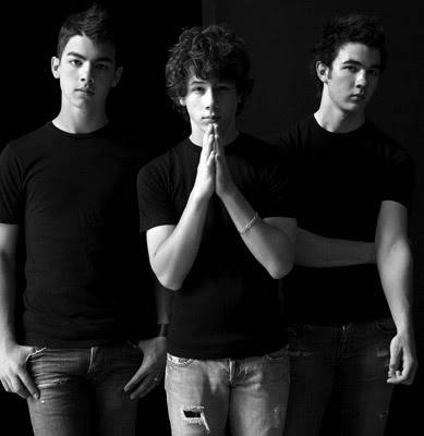 Jo Bros's pictures 65a17e0776910444_jonas_brothers_120