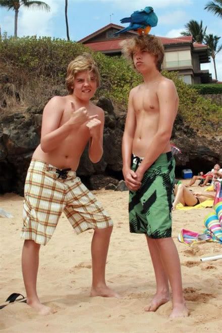 Sprouse Bros's pictures!! - Page 5 090804-05