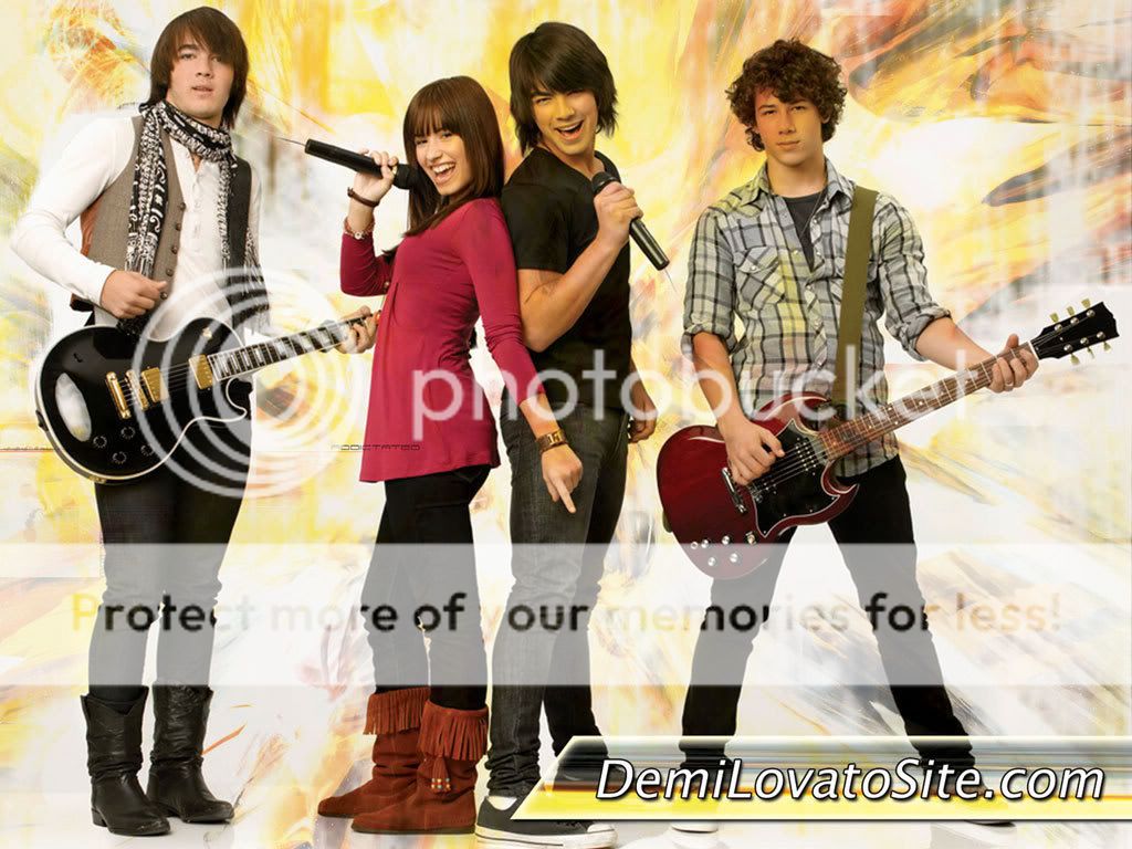 Camp rock .. DEMI-LOVATO-demi-lovato-club-313249