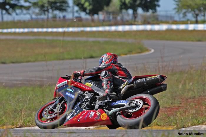 Mais um treino no Autódromo de Goiânia-Fotos 25-05-09 IMG_1273