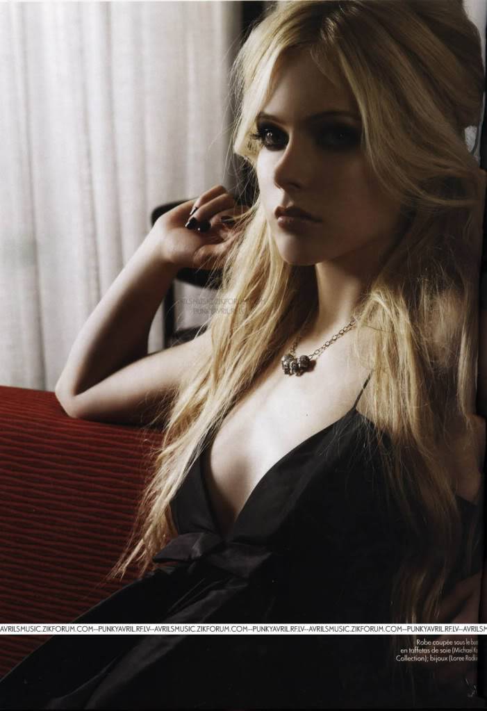 new AvRIl LaViGnE photo AvrilLavigne0103