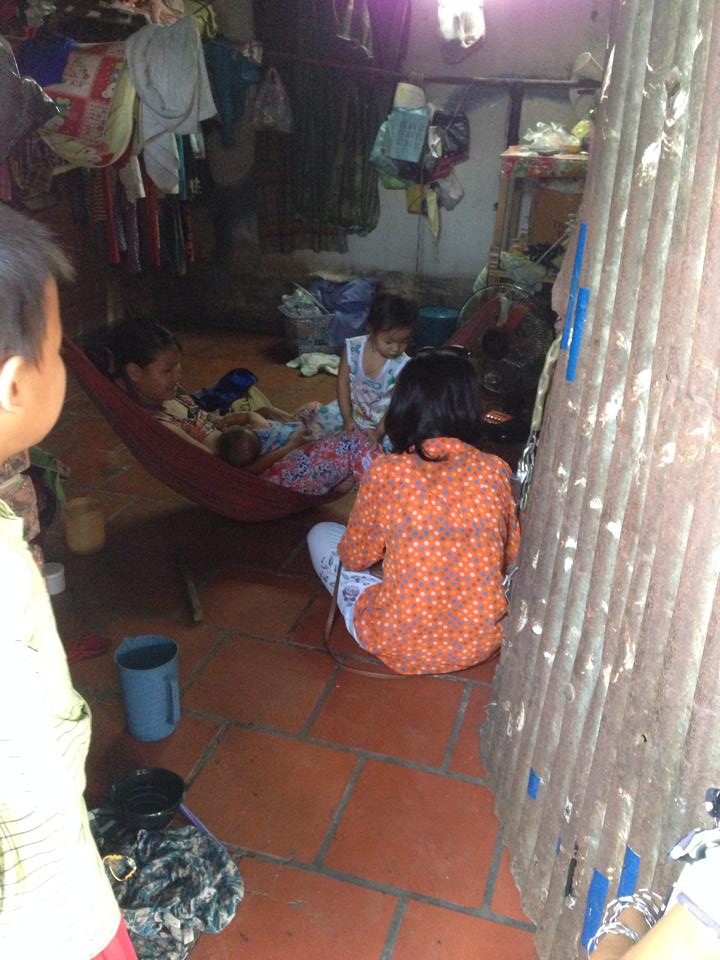 Mong được Giúp đỡ trẻ em xóm nghèo xã Phạm Văn Hai- Huyện Bình Chánh 10884533_1029292243764587_556414670_n_zps7f46dece