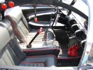 Batimovil 1966 - Lincoln Futura Batmobile-cockpit