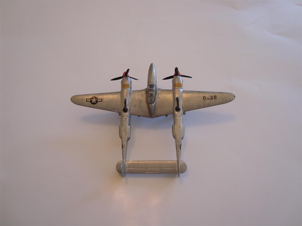 Lockhed XP-38 o YP-38 Lightning 1/144 y 1/72 DSC00578Large