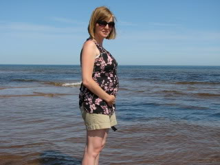 FROM BUMP TO BABY - bump pics!! - Page 21 22weeks1d