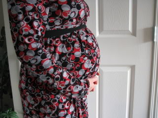 FROM BUMP TO BABY - bump pics!! - Page 25 25w3d