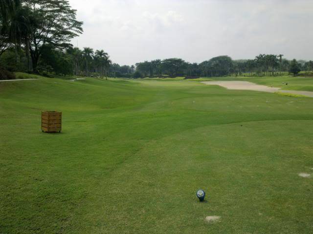 Golf in Jakarta, Indonesia (Warning - Pix intensive) 24092010141