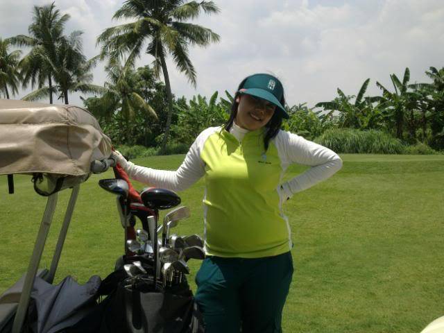 Golf in Jakarta, Indonesia (Warning - Pix intensive) 23092010138