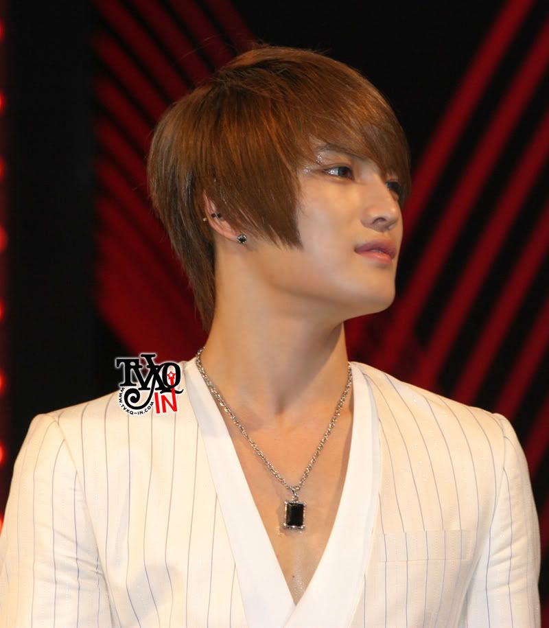 090330 Jaejoong @ Yamaha Event JJ01