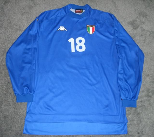 A dedication to  a  legend...Baggio only plus other shirts - Page 2 CIMG3672