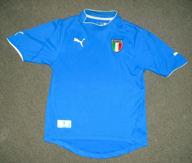 A dedication to  a  legend...Baggio only plus other shirts - Page 10 DSCI0166