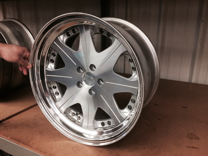 FS  Leon Hardiritt Waffle   19x9 +6   19x10.5 +12  W/O tires 7727D74F-4D1C-472E-B4B7-A9510332E02D