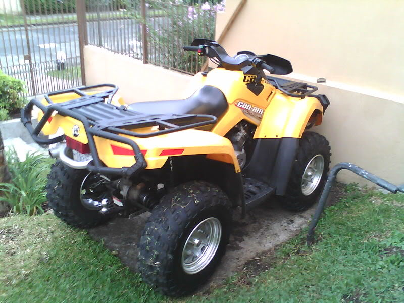 lo dejo en $11.000  cash !!!!   urge vender  gracias Canam800cc