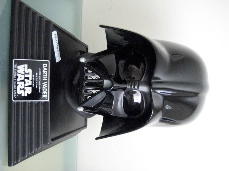 Rubies - Darth Vader Helmet Replica IMG_1065