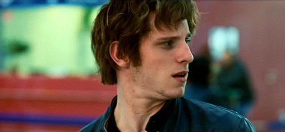 1x01 Pilot : You know you love me - Página 2 Jamie_Bell_244