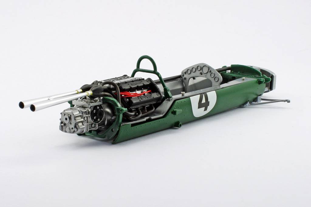 Lotus 25 1/20 - Tamiya 3_zpsk3bdoztf