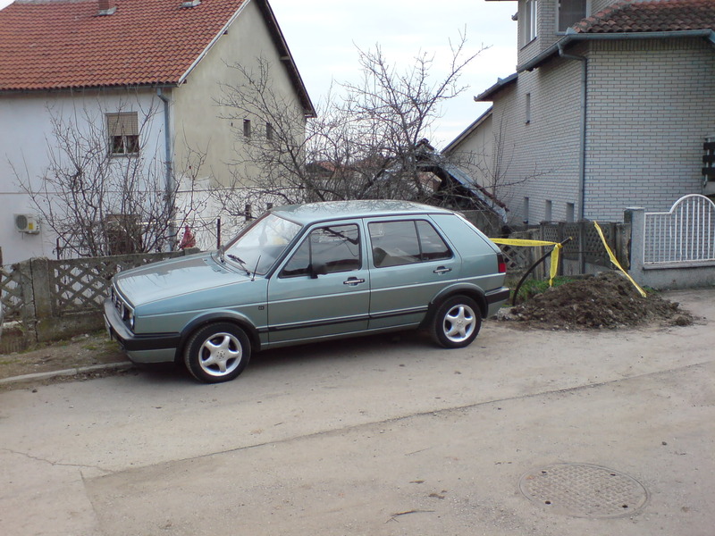 VW Golf mk2 1.6 petrol by Potaman DSC00028