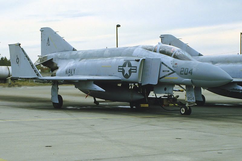 Merged F-4 Phantom thread F4S157249OCEANA