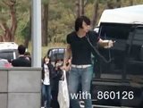 Stalking Yoochun Before Sparkling Concert Th_090412Fancam_TVXQ_0014