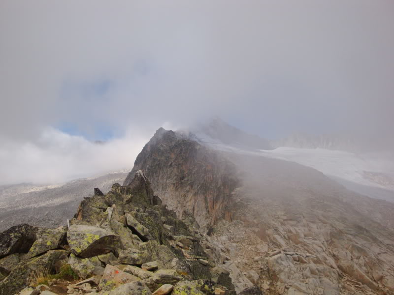 Aneto 3.404m. desde La Besurta ANETO039