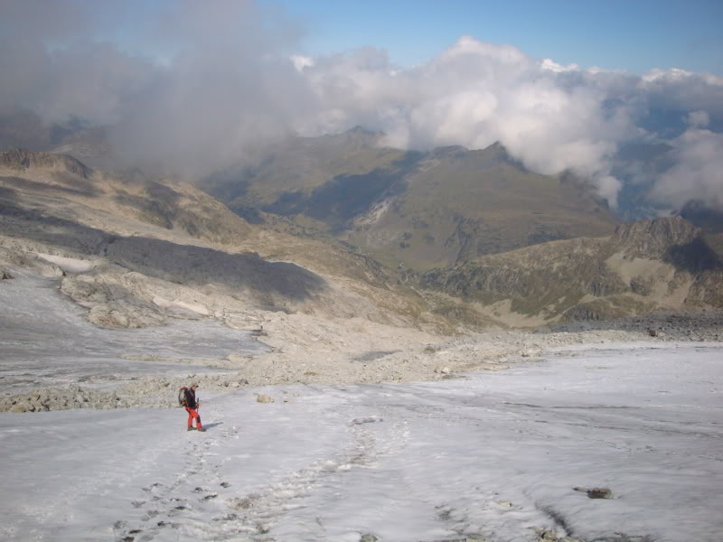 Aneto 3.404m. desde La Besurta ANETO157