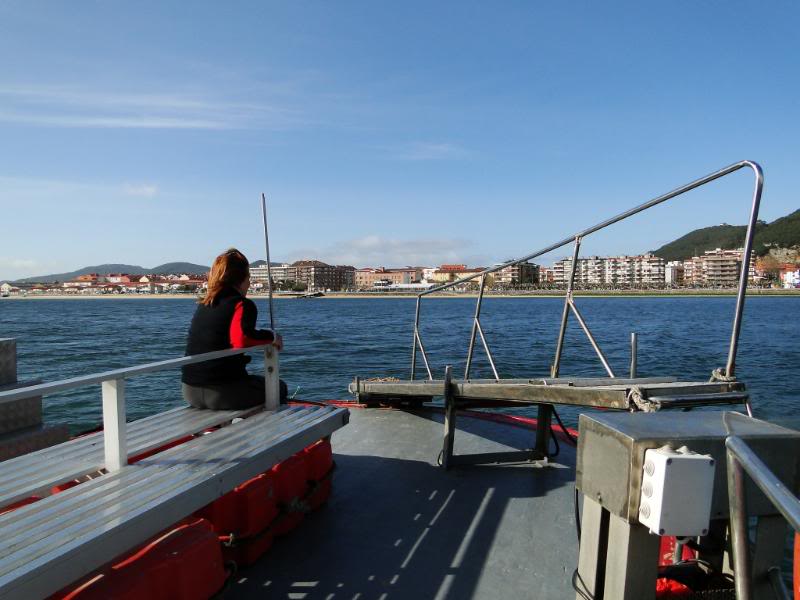 Al monte Buciero en barco DSC09567