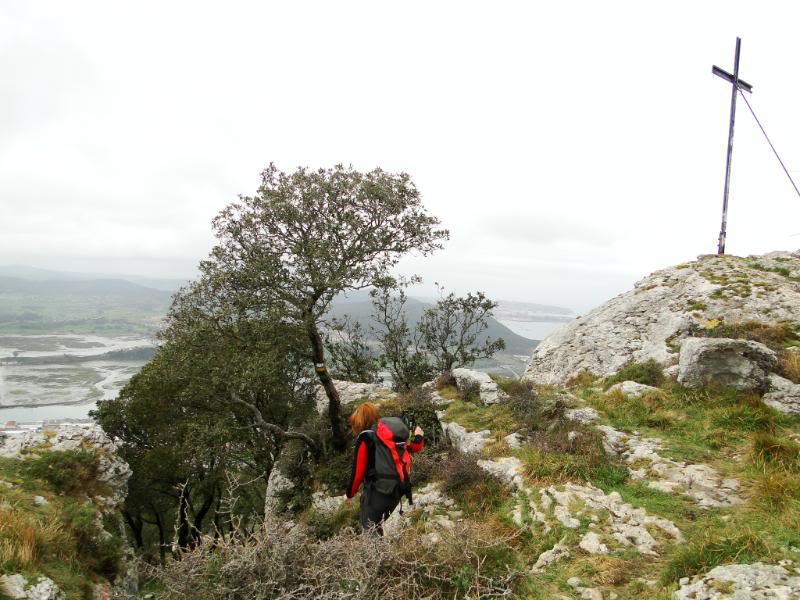 Al monte Buciero en barco DSC09719