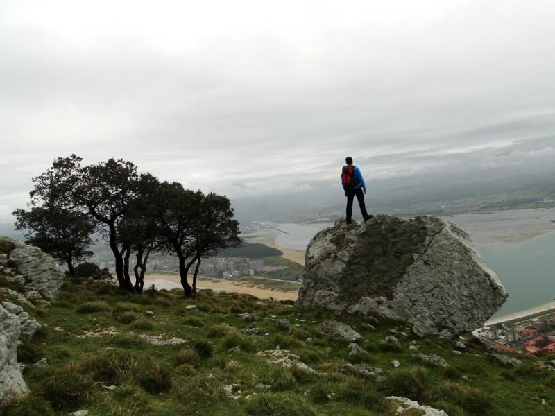 Al monte Buciero en barco DSC09726