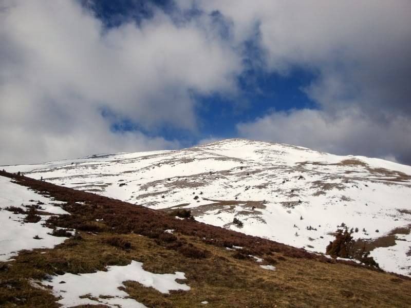 Cabezo del Santo 1.854m. desde el puerto de Canto Hincado CABEZODELSANTO070