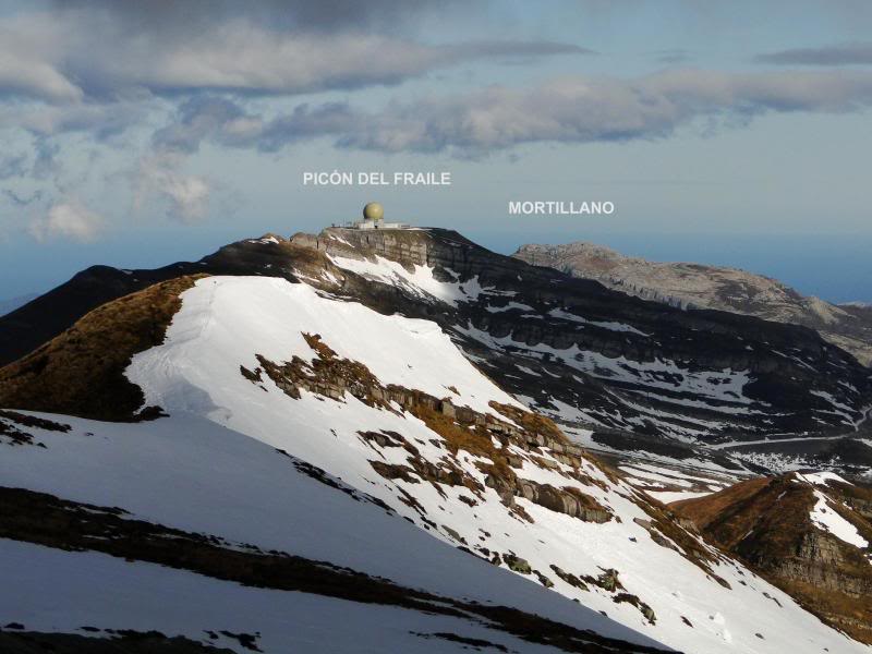 Castro Valnera 1.718m. Peña Negra 1.509m. y Cubada Grande 1.605m. DSC07067-1