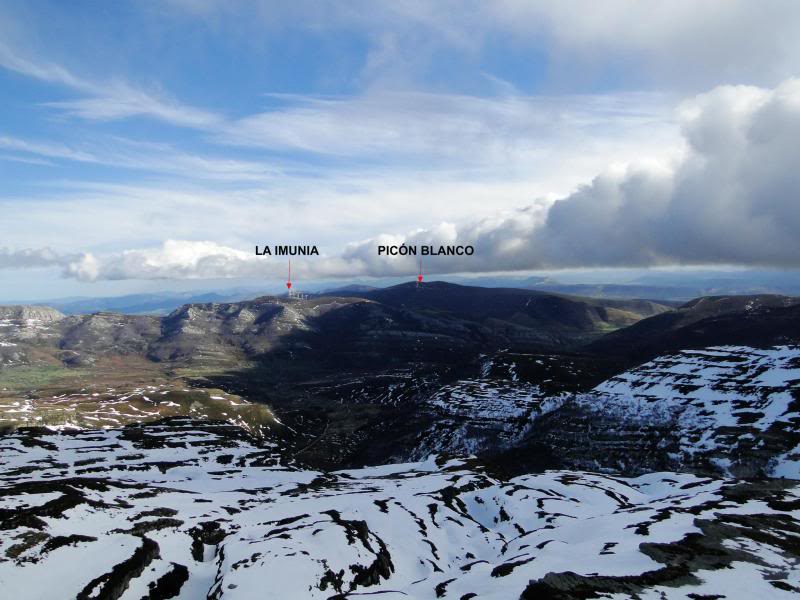 Castro Valnera 1.718m. Peña Negra 1.509m. y Cubada Grande 1.605m. DSC07070-1