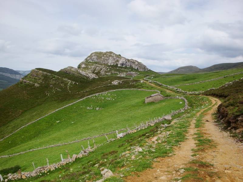 Castro Valnera 1.718m. y alguno más. CASTROVALNERA253