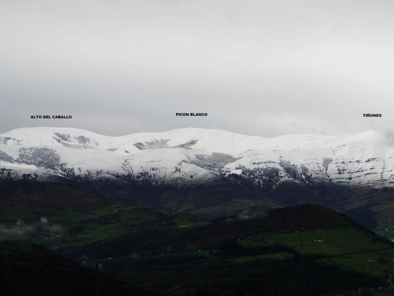 La Mortera 723m. y La Casia 692m. desde Ramales de la Victoria LAMORTERA087