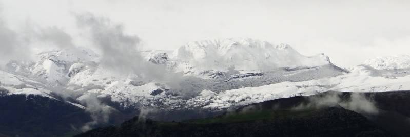 La Mortera 723m. y La Casia 692m. desde Ramales de la Victoria LAMORTERA091