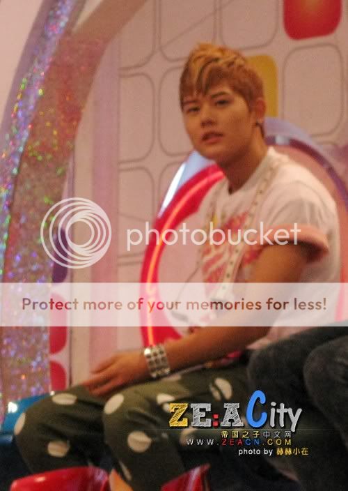  [OTHER][28/6/10] DJ, KH @ Star King Recording, 350